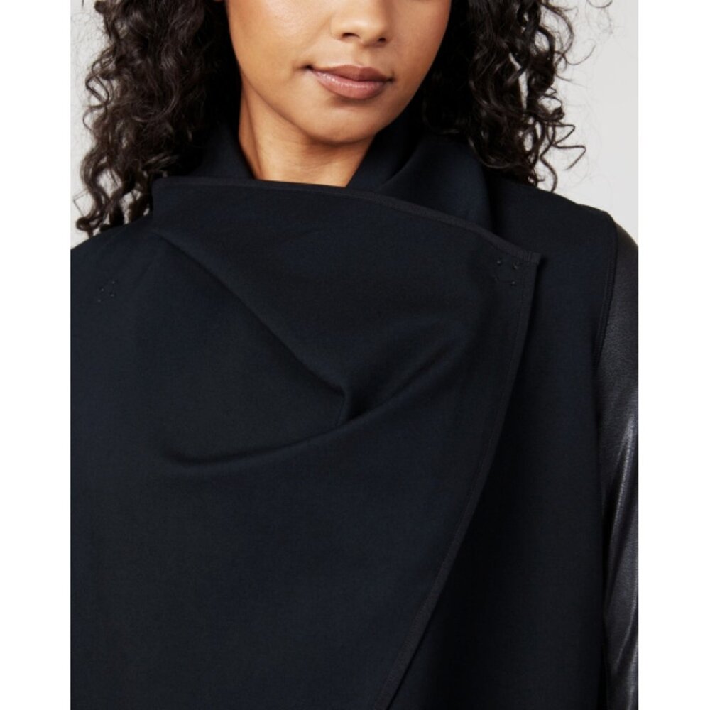 Spanx Faux Leather Drape Front Jacket Very Black Edgy Motorcycle Leather Coat S - Picture 3 of 16